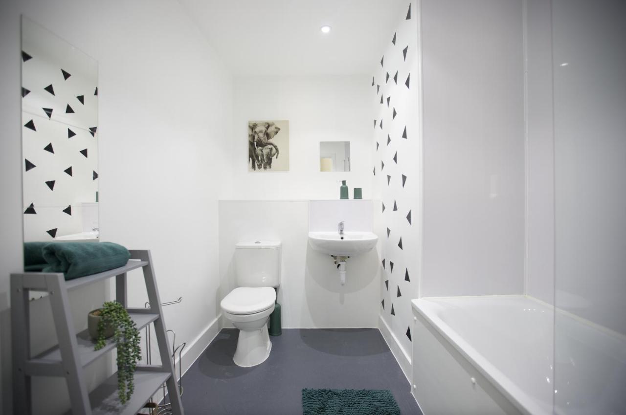 Lovely Apartment In Aldgate East 5 Лондон Екстер'єр фото